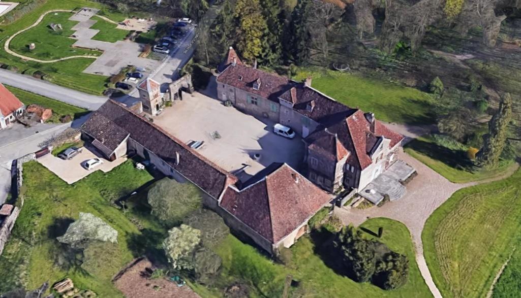 Au Chateau Daire Miserey-Salines Dış mekan fotoğraf